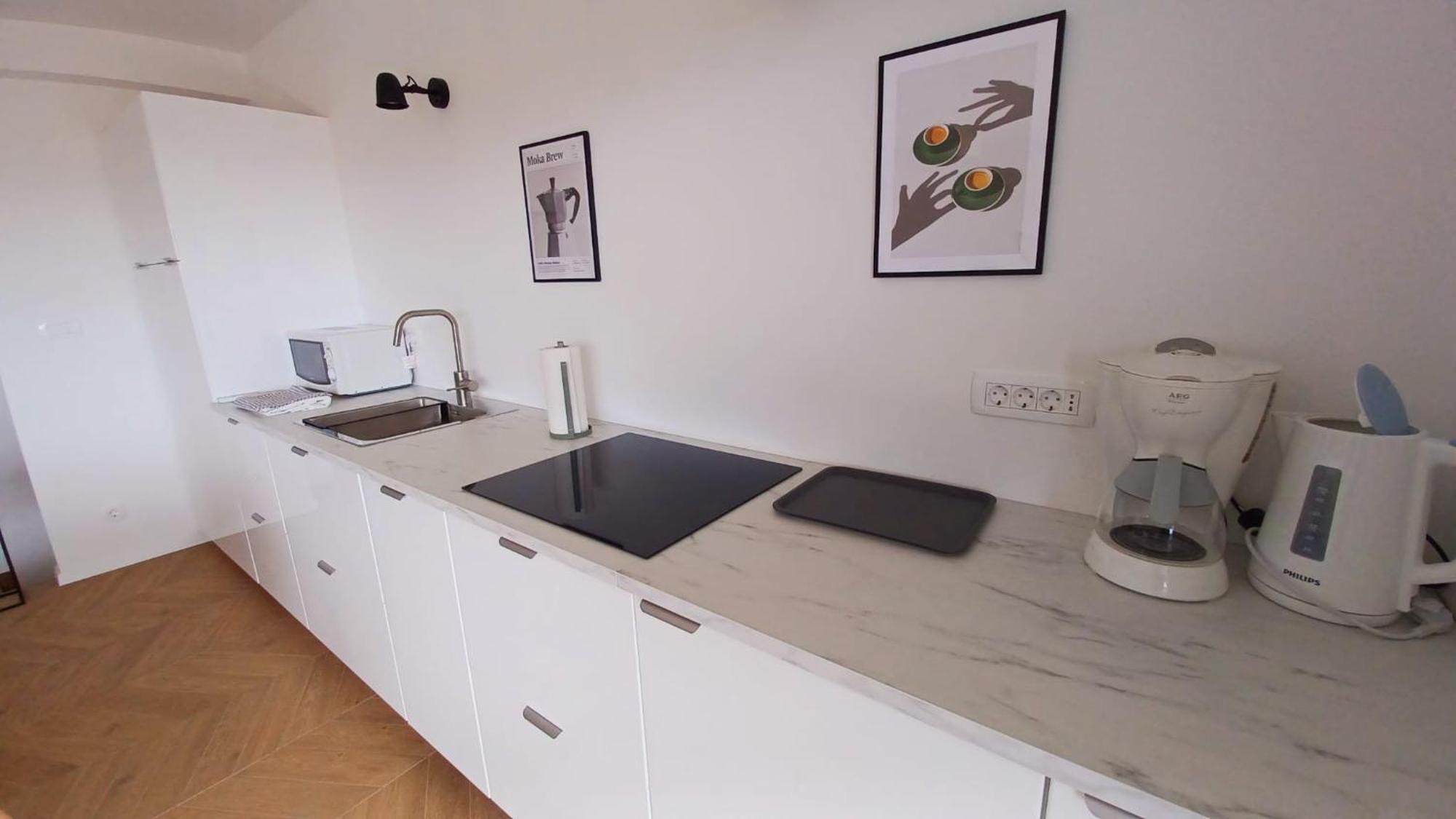 Sea View Apartments Ivana Крк Екстер'єр фото