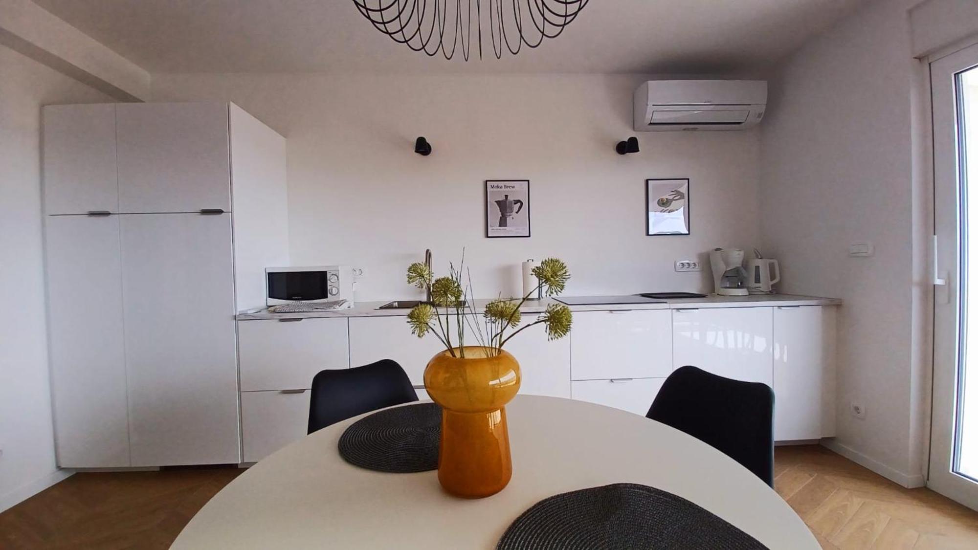 Sea View Apartments Ivana Крк Екстер'єр фото
